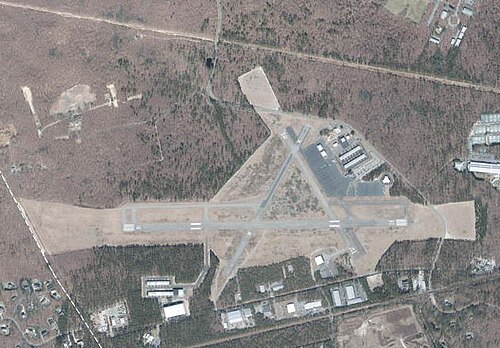 East Hampton Airport